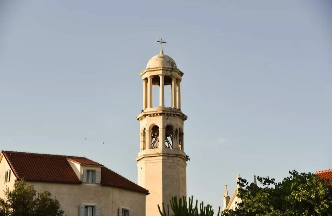Apartment In A Stone Building By The Adriatic Sea Kaštela 0*,